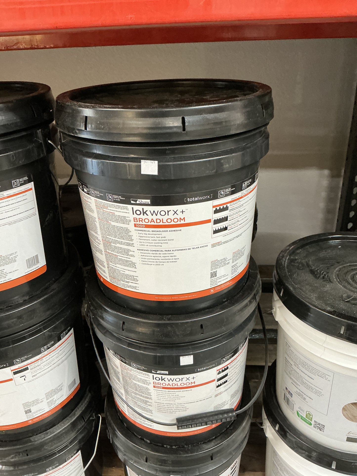 1000 4G Broadloom Adhesive (D1000)