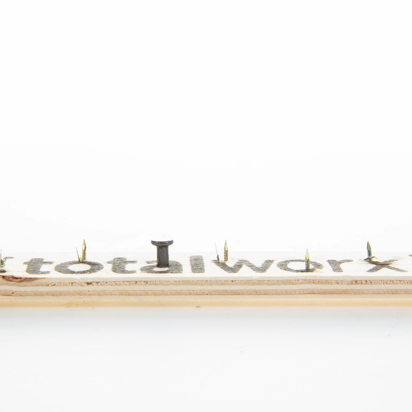 1in Concrete Tack Strips 5/8 Nail 100pc Box